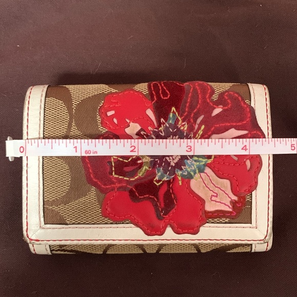 Coach Monogram Poppy wallet - Picture 12 of 14